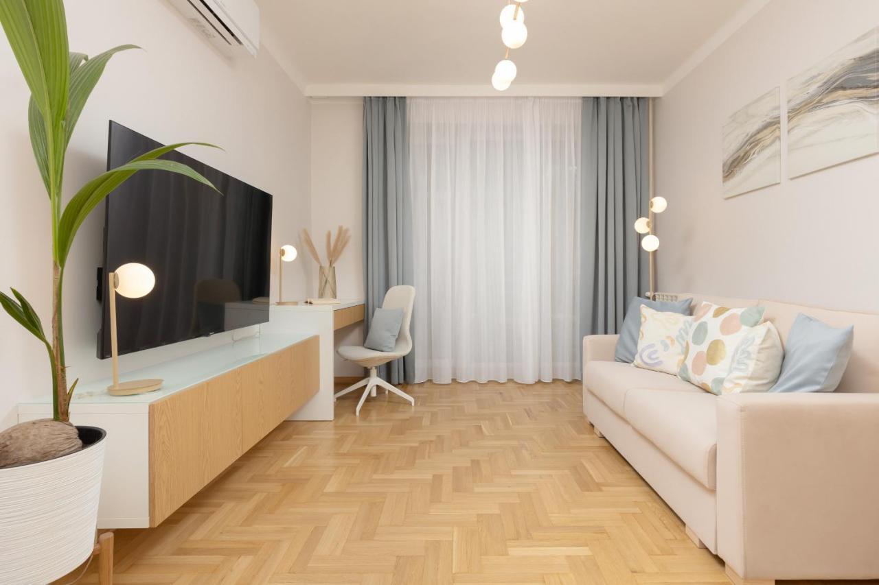 Bright Apartment Kasprzaka Warsaw Wola Near Metro Station By Noclegi Renters 外观 照片